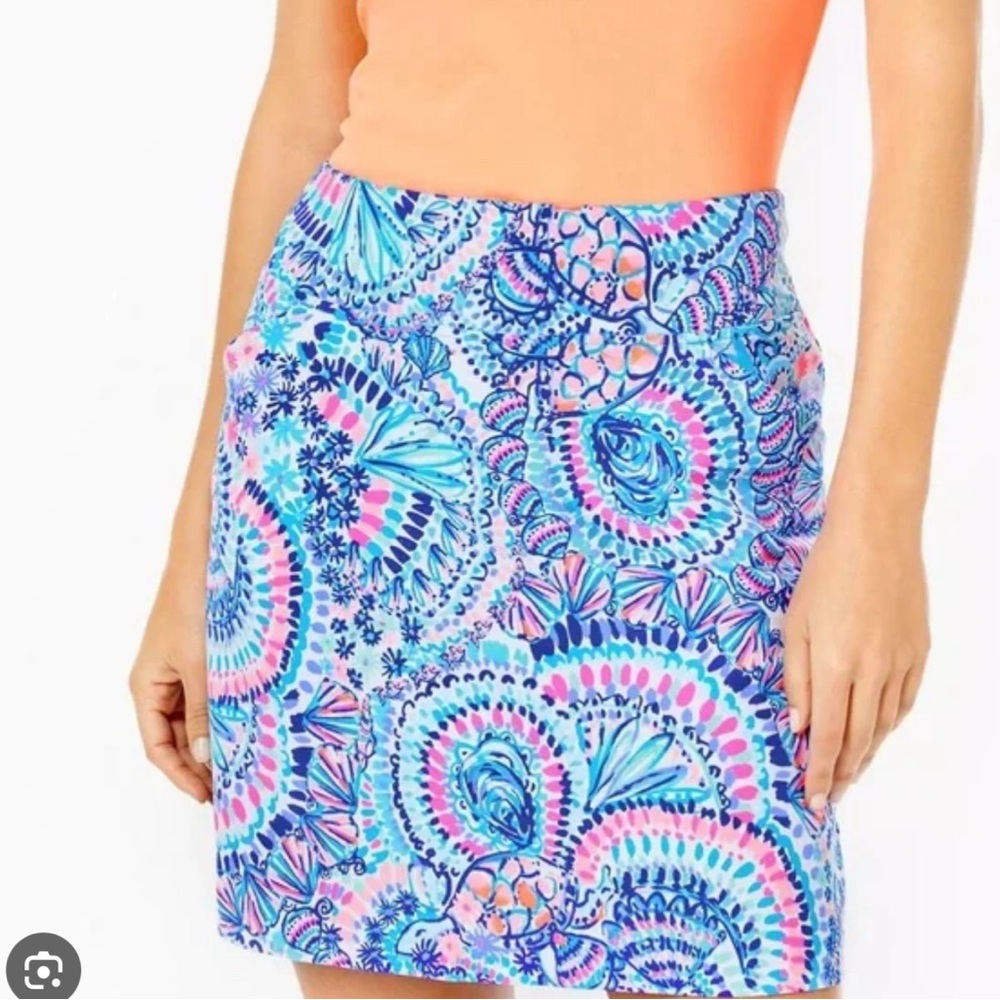 Lilly Pulitzer NWT Monica skort size 14 in blue grotto.